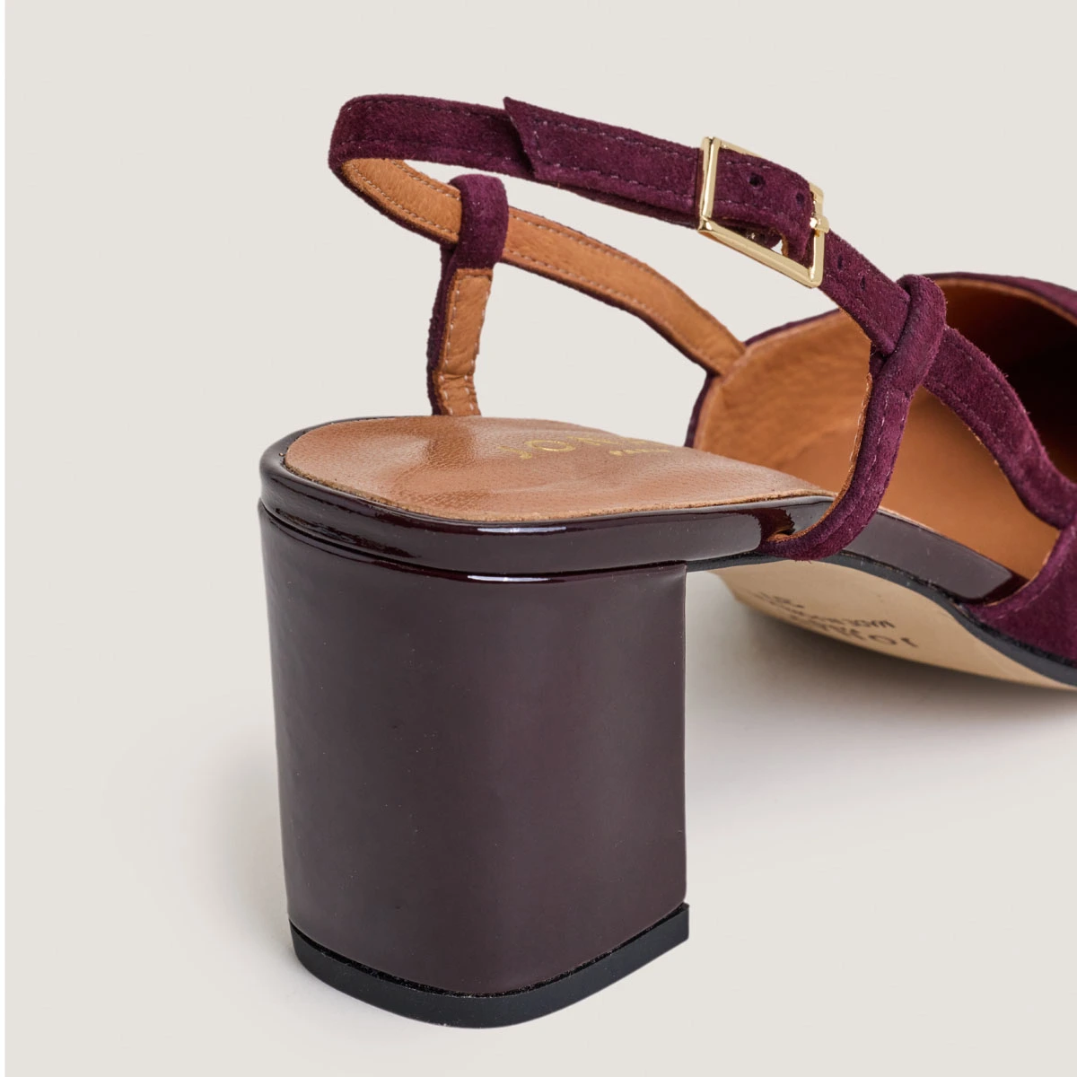 Heeled slingbacks in burgundy patent leather and velvet | DHAPOP