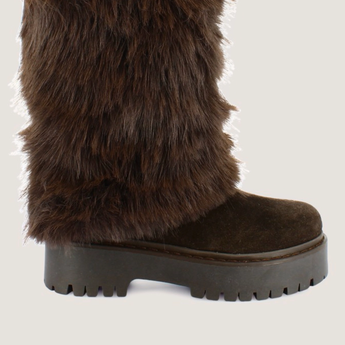 Fur Boots in split leather and dark brown fleece | RUSSEL