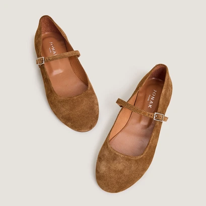 Ballet Flats with Straps in cognac suede | drima