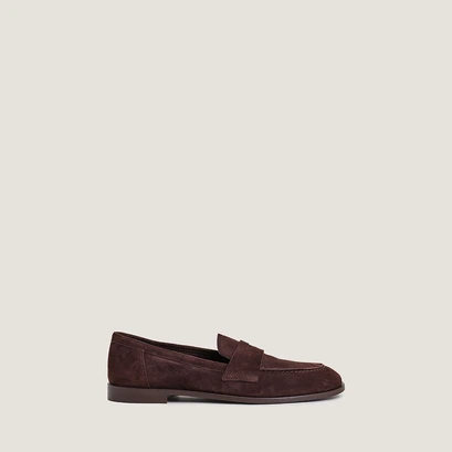 Round-toe loafers in brown suede | thelma