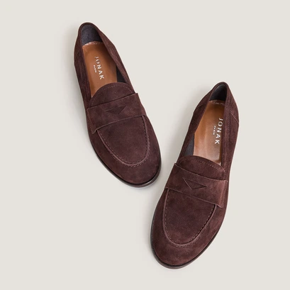 Round-toe loafers in brown suede | thelma