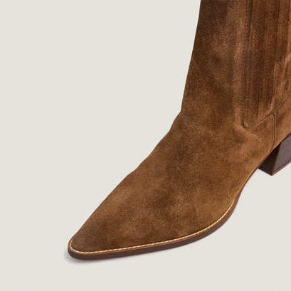 Pointed-toe ankle boots in cognac suede | prado