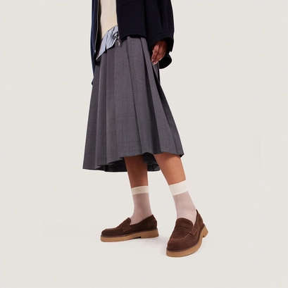 Round-toe loafers in dark brown suede | marion
