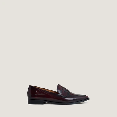 Pointed-toe loafers burgundy