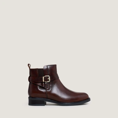 Boots with buckles in cognac patined leather | abstrait