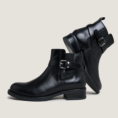 Boots with Buckles black