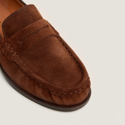 Loafers with rounded toe in cognac split leather | delice