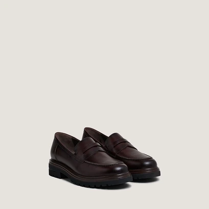 Lug sole loafers in brown patinated leather | arlo
