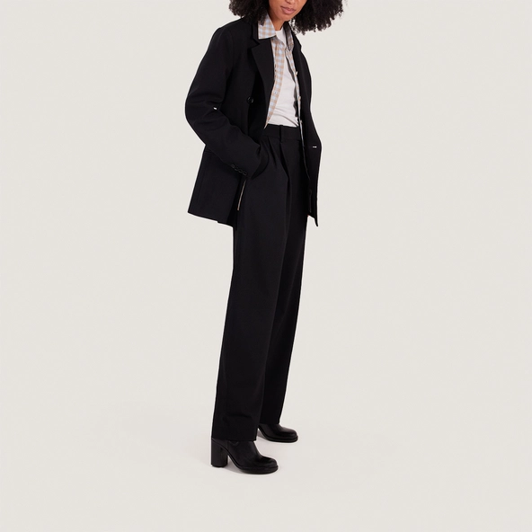 Elastic Booties with Rounded Toes in black leather | BREAK