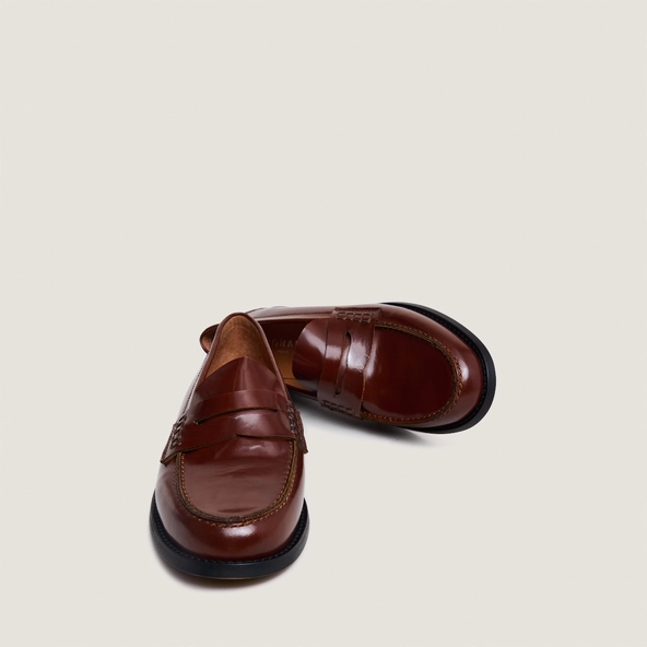 Penny loafers with raised soles in brown glazed leather | AUDELYA