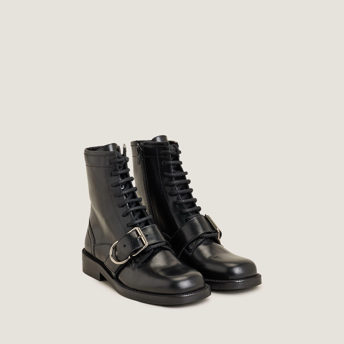 Lace-up boots with buckles in black leather | DISABELLE