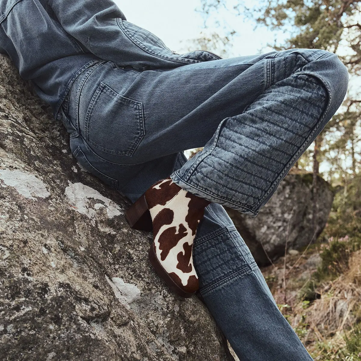 Ankle boots with square toes in brown cowhide | VANVES