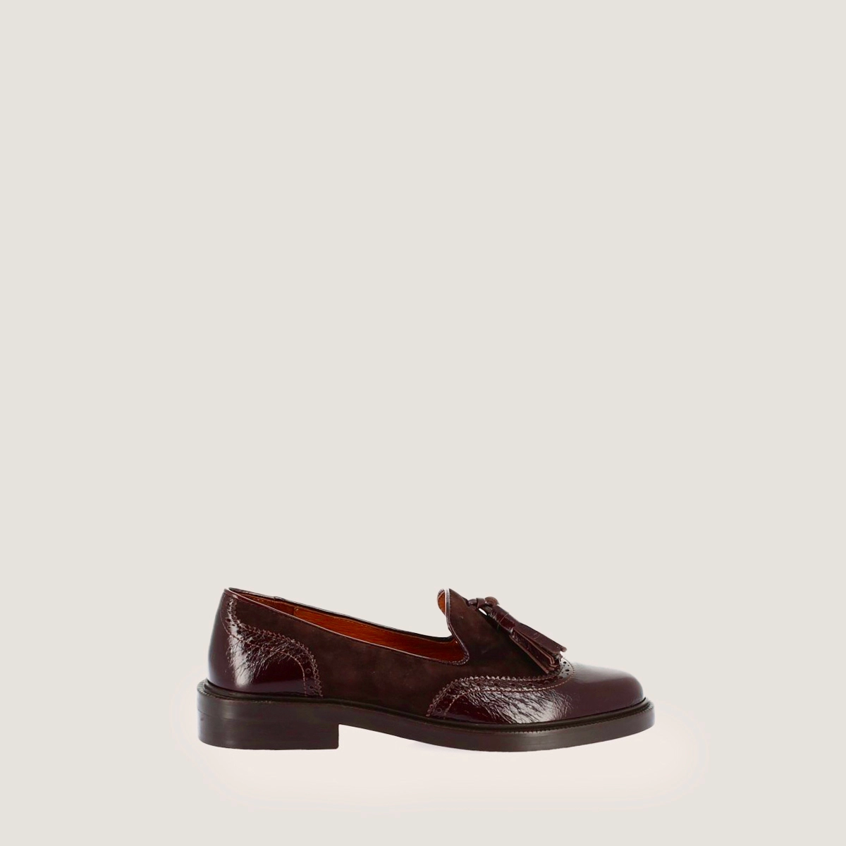 Tassel loafers in chocolate shiny leather and dark brown suede | DARTHUR
