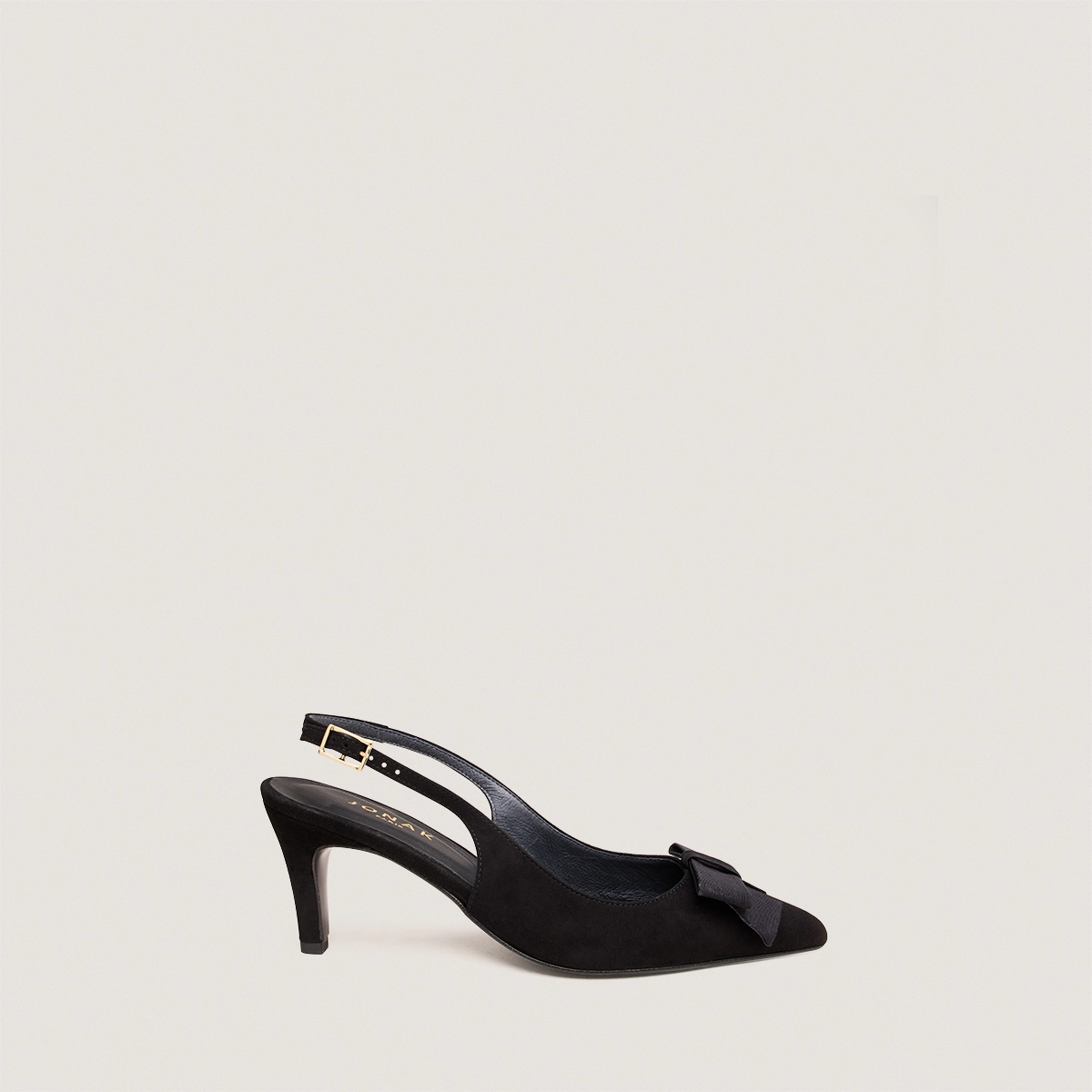 Slingback Pumps with Front Detail in black velvet | DAMELIE