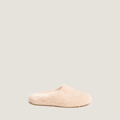 Slippers in beige fluffy fabric | jude
