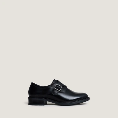 Buckle derbies in glazed black leather | atlantis