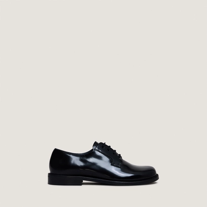 Round-toe derbies in glazed black leather | demma