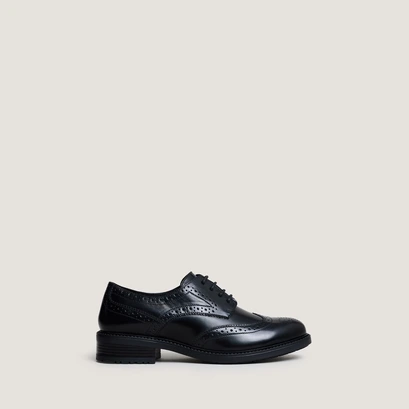 Cut-out derbies in glazed black leather | altitude