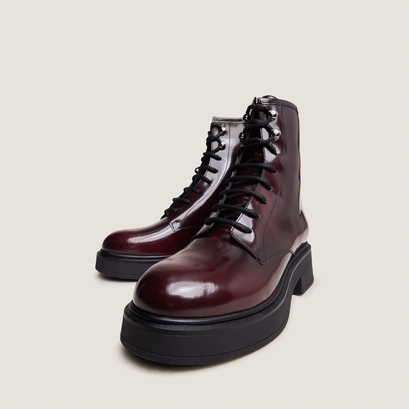 Lace-up boots in burgundy patinated leather | doscar