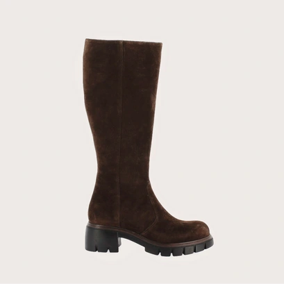 Boots with lug soles in brown suede | antonin