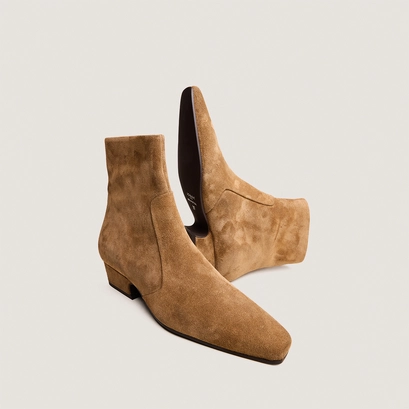 Pointed-toe ankle boots in tobacco suede | domaine