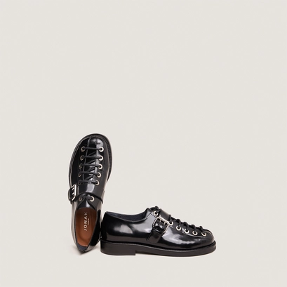 Buckle derbies in black glazed leather | dalix