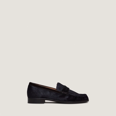 Almond-toe loafers in dark brown pony hair | delice