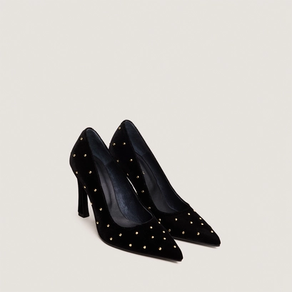 Studded pumps in black velvet | danita