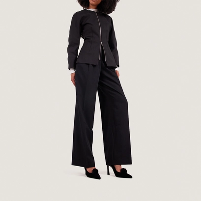 Pointed-toe pumps with tassels in black velvet | demanuel