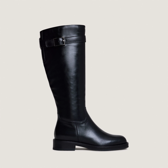Boots with adjustable buckles in black leather | CASPER