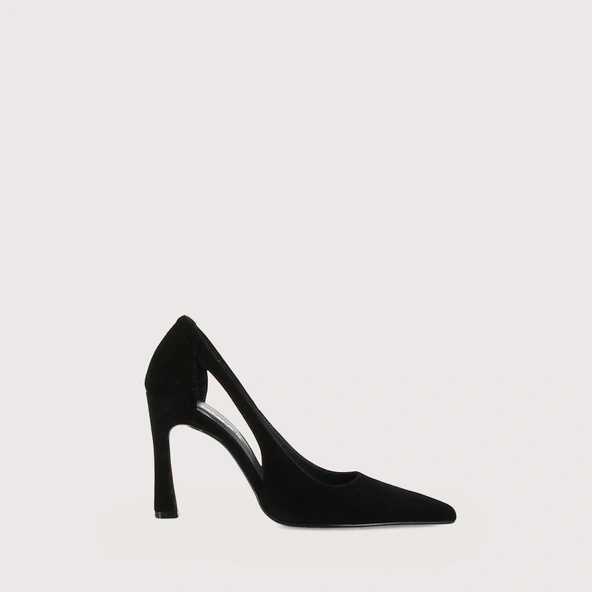 Pointed-Toe Pumps in black velvet | DEDGAR
