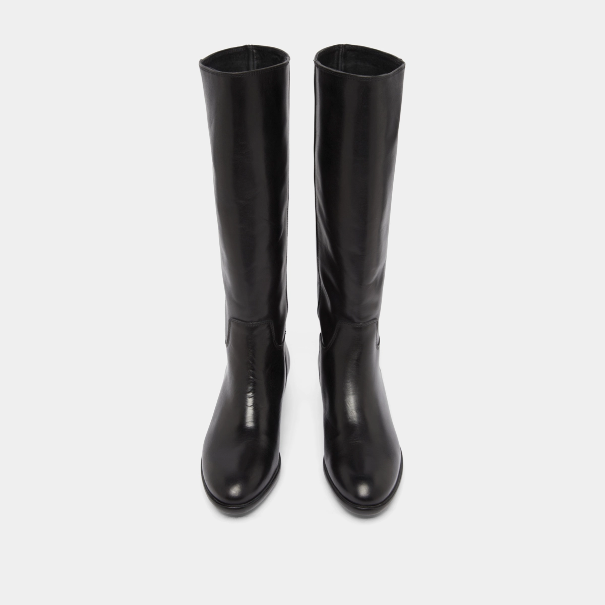 Flat boots in black leather | 1137