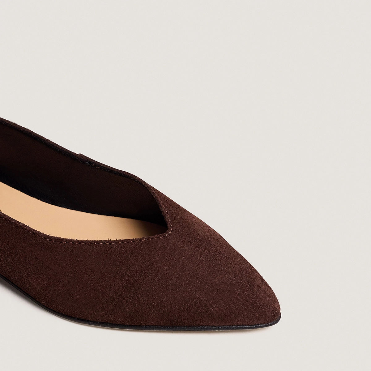 Pointed-toe ballet flats in dark brown split leather | NOEMIE