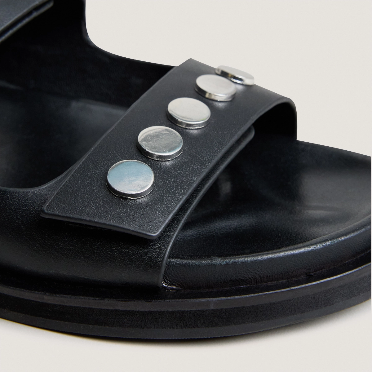 Double-strap mules in black leather | WALO