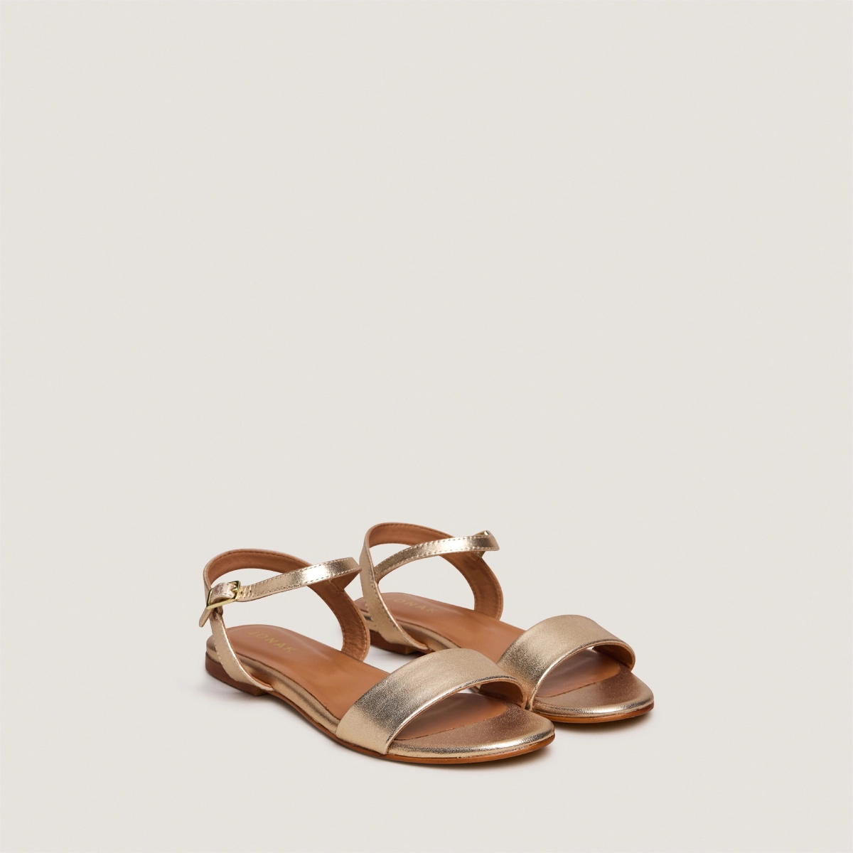 Flat strap sandals in gold metallic leather | WAGRAM