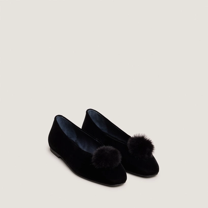 Tassel ballet flats in black velvet | dizon