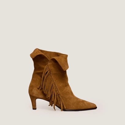 Fringed ankle boots with pointed toes in tobacco suede | VELINA