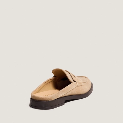 Open-back loafers in ivory split leather | nancy