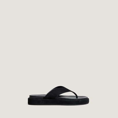 Thong sandals in black suede | wiwi