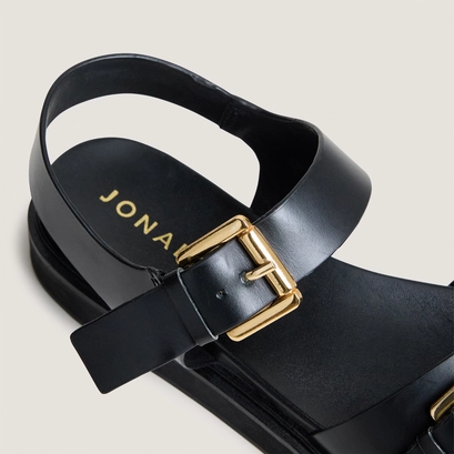 Double-strap sandals in black leather | waf
