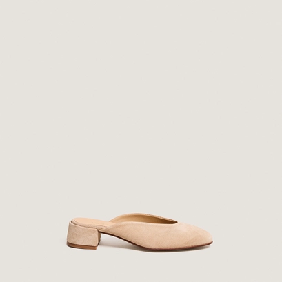 Flat mules and low heel in ivory split leather | nine