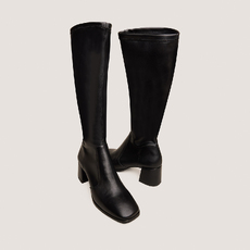 Heeled boots black