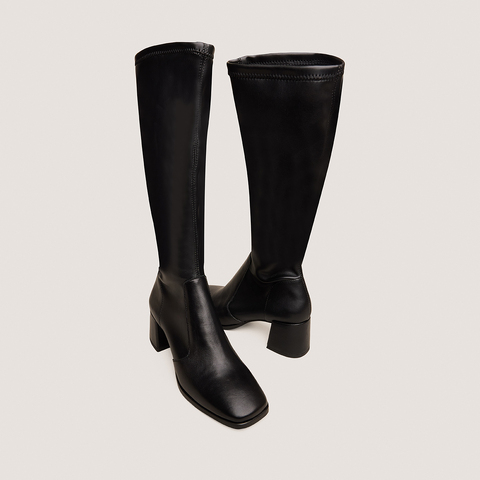 Heeled boots black