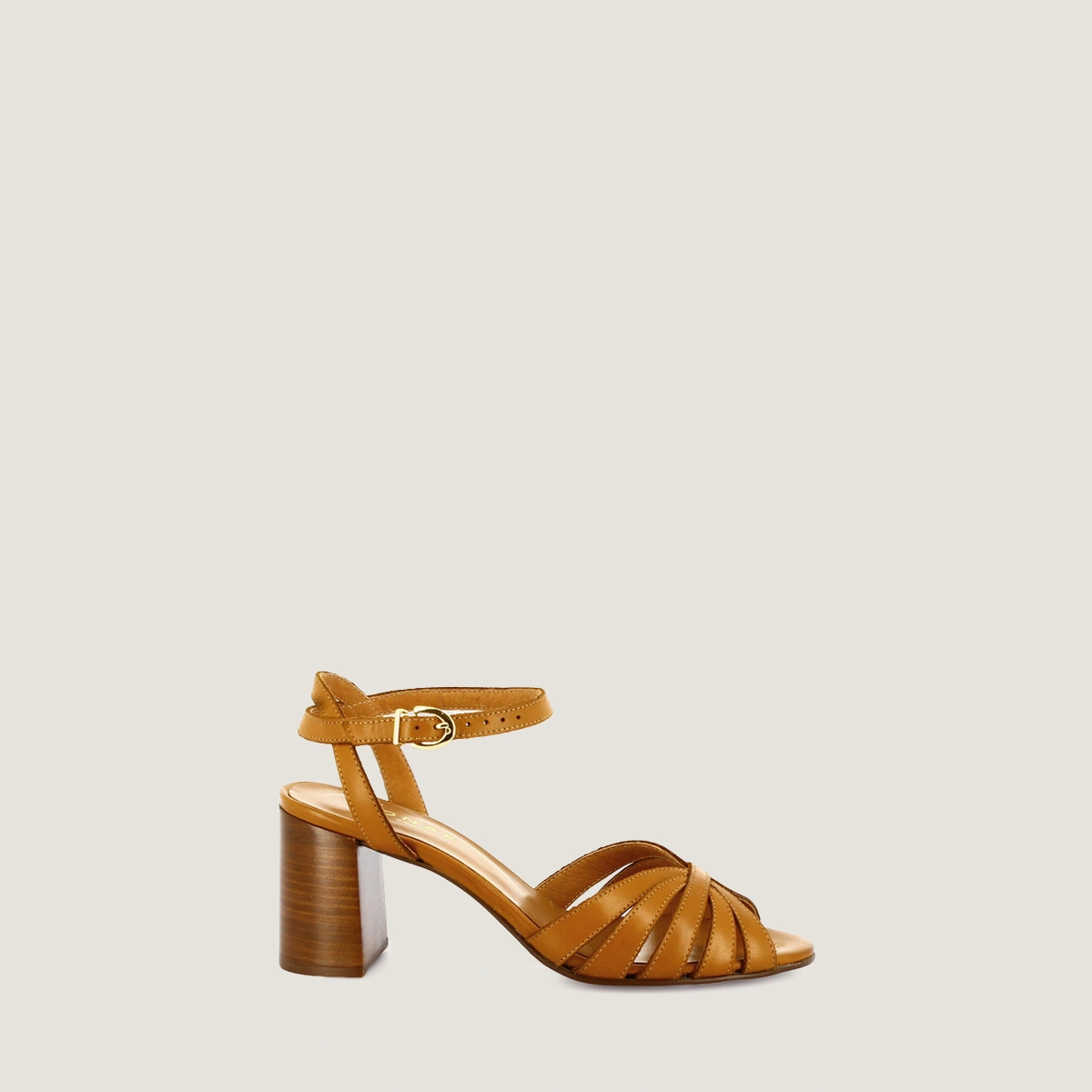 Strappy open-toe sandals in camel leather | DEBACQ