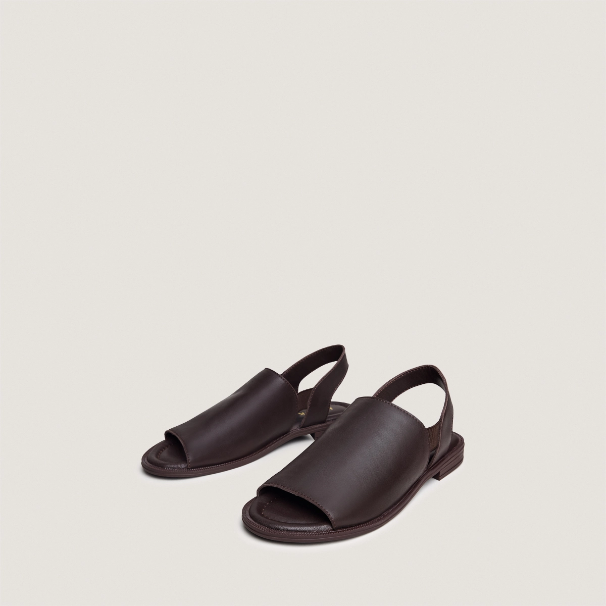 Elastic-strap sandals in dark brown leather | JESS