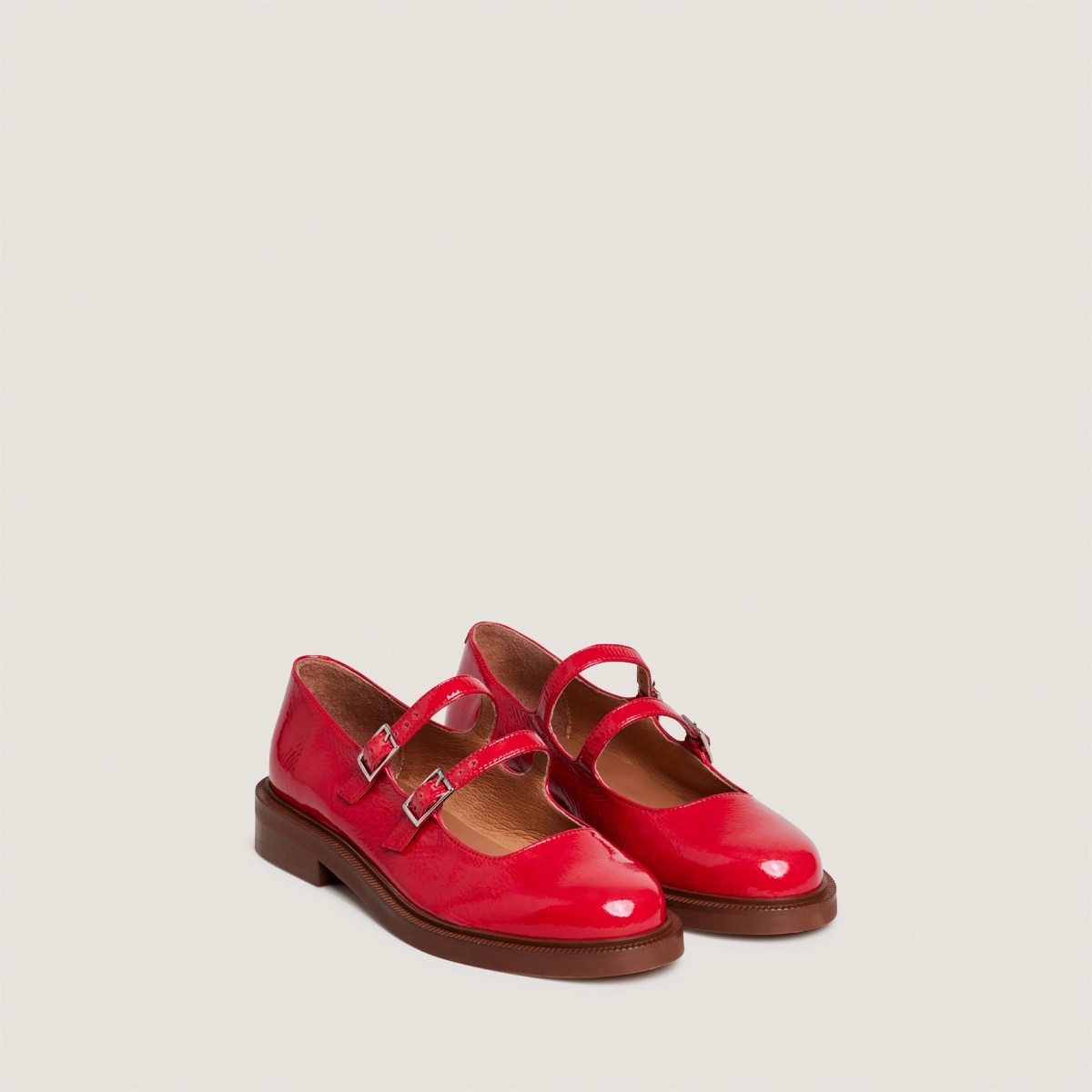 Double-strap ballet flats in berry red pleated patent leather | DREAMY