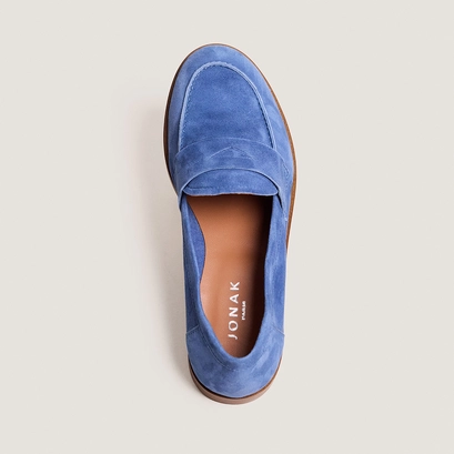 Round-toed loafers in steel blue suede | thelma