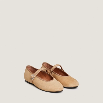 Ballet flats with adjustable straps and buckles in honey suede | deesse