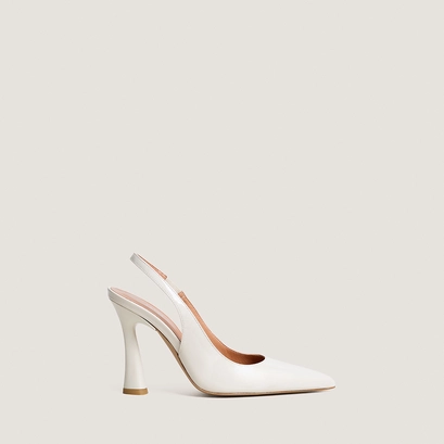 Pointed-toe slingback pumps in ecru patent leather | dressy