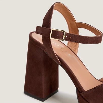 Open-toe high-heeled sandals in brown suede | vlada
